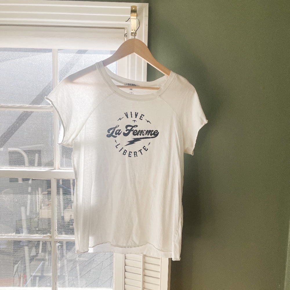 The Angle "Vive Le Femme" by Serra Sz L Brilliant White